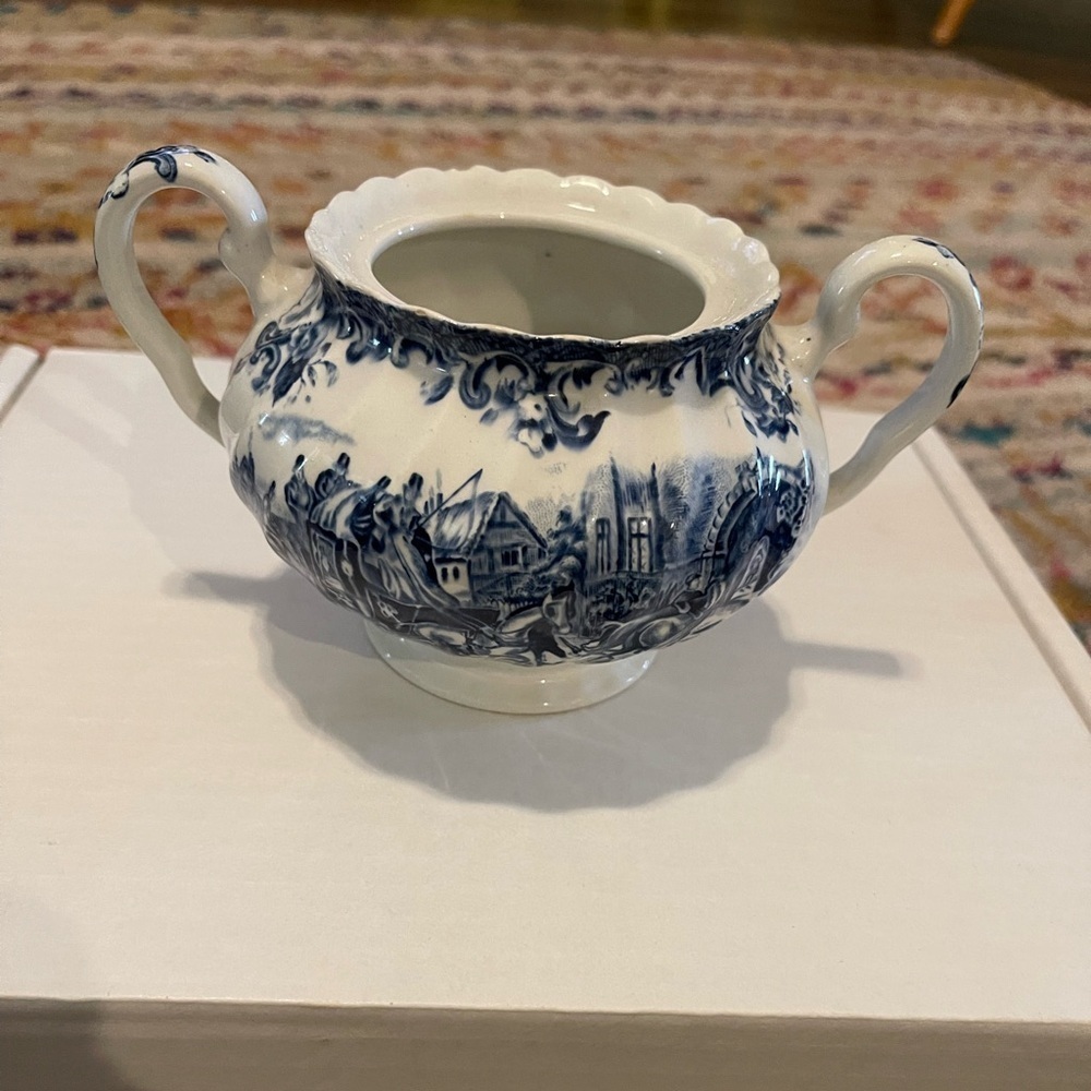 Vintage Johnson Brothers Coaching Scenes Sugar Bowl no lid small chip